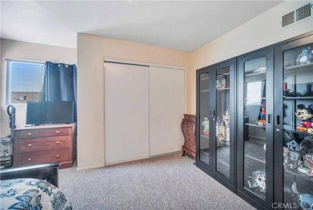 811 W Poplar Street, Compton, CA 90220