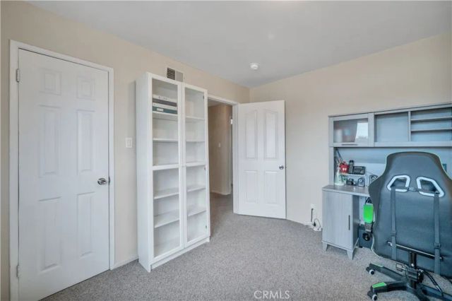 811 W Poplar Street, Compton, CA 90220