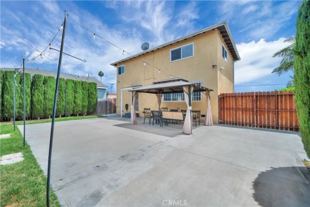 811 W Poplar Street, Compton, CA 90220