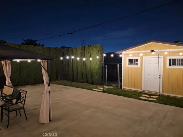 811 W Poplar Street, Compton, CA 90220