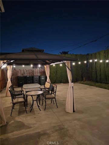 811 W Poplar Street, Compton, CA 90220