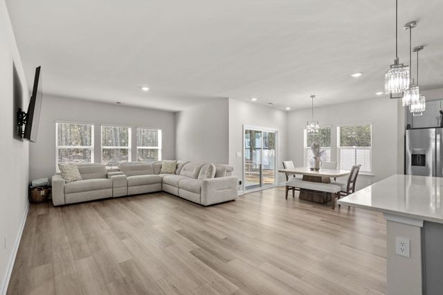 4341 Falls Oaks St., Myrtle Beach, SC 29579