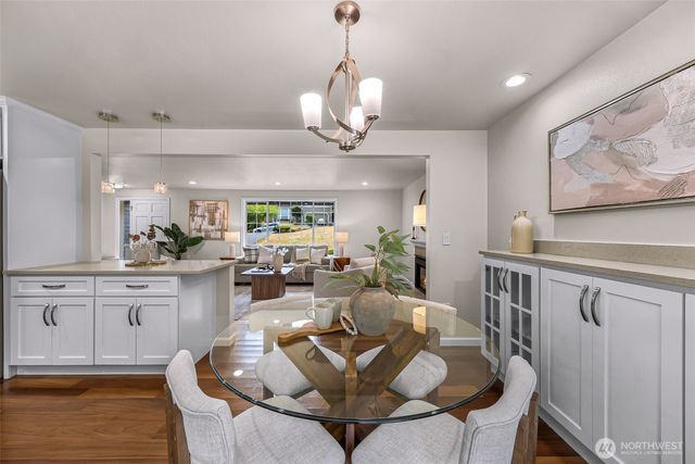 14102 NE 86th Court, Redmond, WA 98052