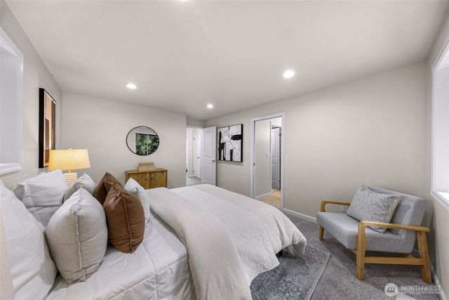 14102 NE 86th Court, Redmond, WA 98052