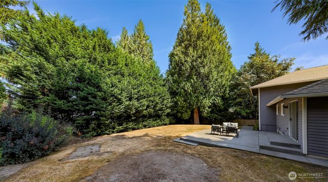 14102 NE 86th Court, Redmond, WA 98052