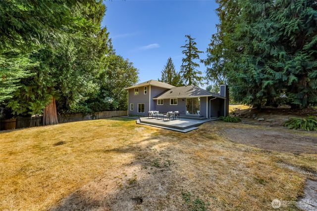 14102 NE 86th Court, Redmond, WA 98052