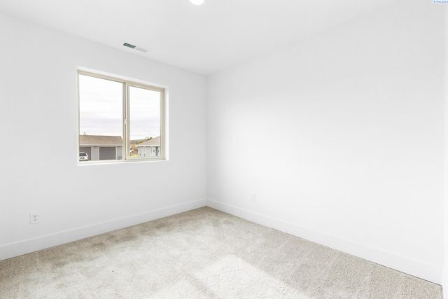 7487 Grapevine Ct, West Richland, WA 99353