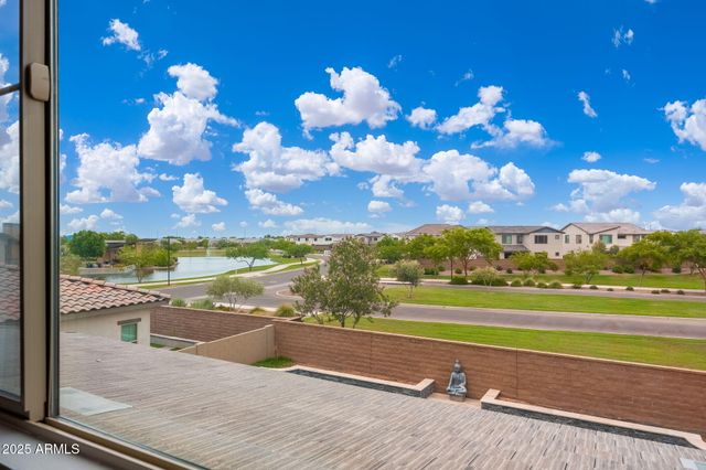 1458 E LODGEPOLE Drive, Gilbert, AZ 85298