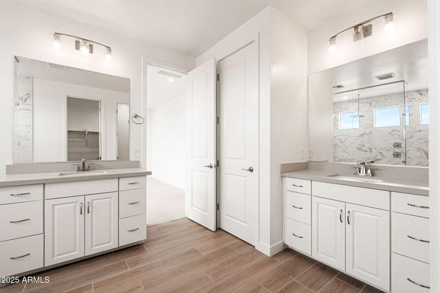 1458 E LODGEPOLE Drive, Gilbert, AZ 85298