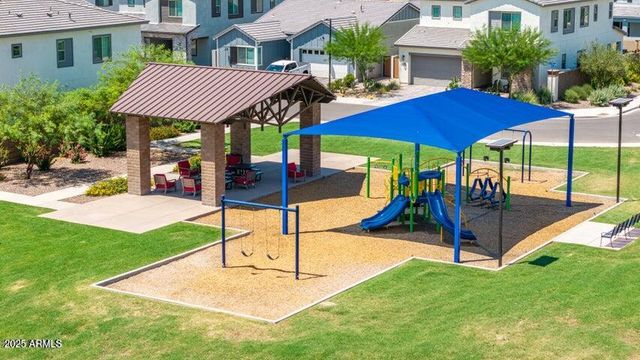 1458 E LODGEPOLE Drive, Gilbert, AZ 85298