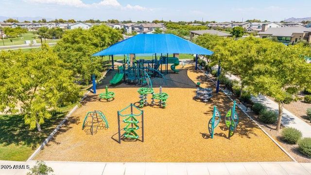 1458 E LODGEPOLE Drive, Gilbert, AZ 85298