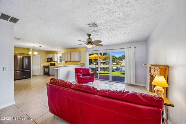 3346 AMERICA Avenue, Jacksonville Beach, FL 32250