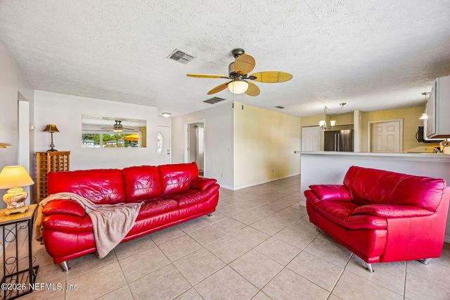 3346 AMERICA Avenue, Jacksonville Beach, FL 32250