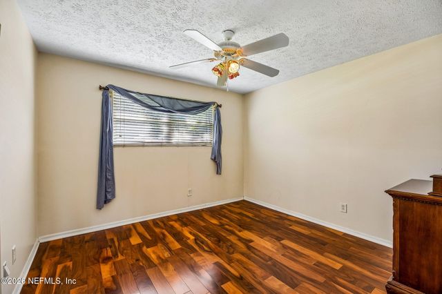 3346 AMERICA Avenue, Jacksonville Beach, FL 32250