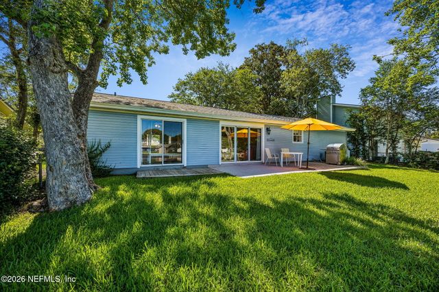 3346 AMERICA Avenue, Jacksonville Beach, FL 32250