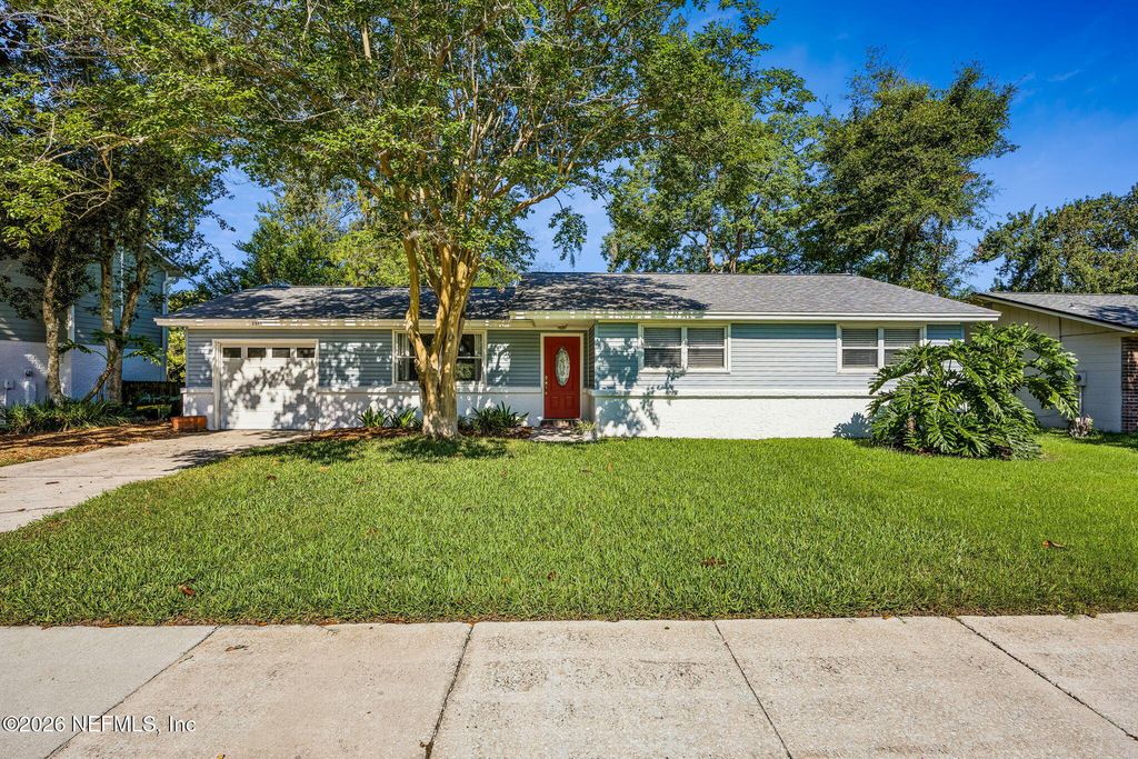 3346 AMERICA Avenue, Jacksonville Beach, FL 32250