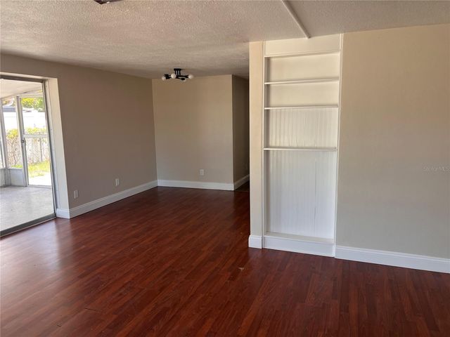 6111 ROLLINS STREET, Bradenton, FL 34207