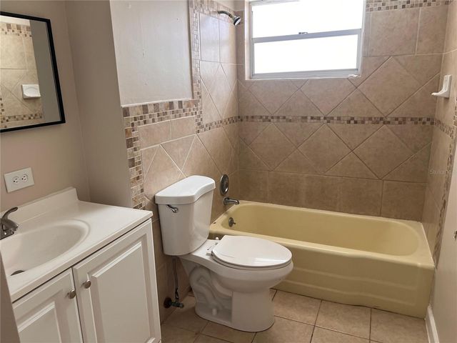 6111 ROLLINS STREET, Bradenton, FL 34207