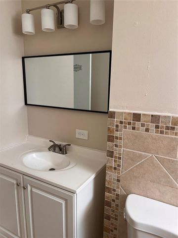 6111 ROLLINS STREET, Bradenton, FL 34207