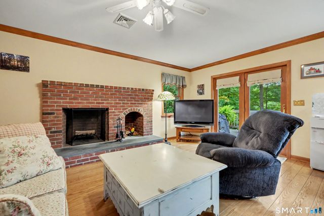 148-B Putnam Park Road, Bethel, CT 06801