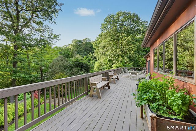 148-B Putnam Park Road, Bethel, CT 06801