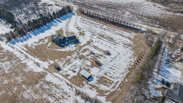 4075 275th Street W, Northfield, MN 55057