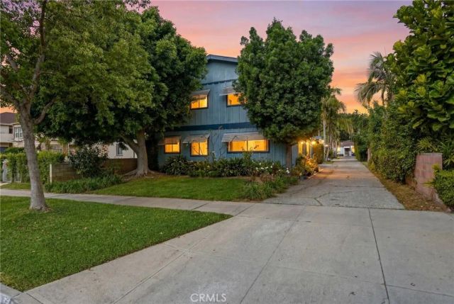 53 S Roosevelt, Pasadena, CA 91107