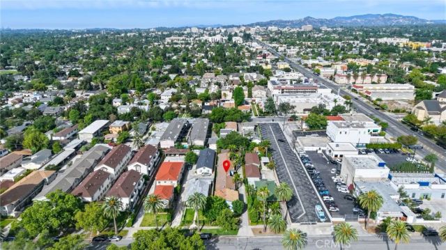 53 S Roosevelt, Pasadena, CA 91107