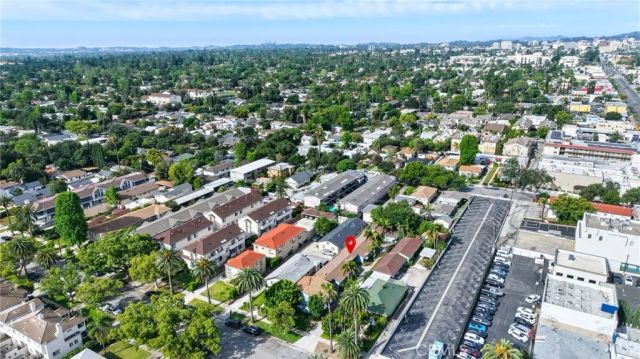 53 S Roosevelt, Pasadena, CA 91107