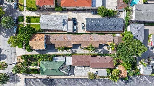 53 S Roosevelt, Pasadena, CA 91107
