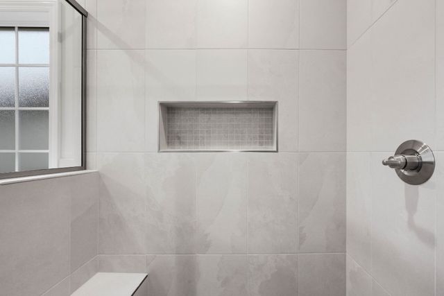 641 Woodrush Dr, Clarksville, TN 37040