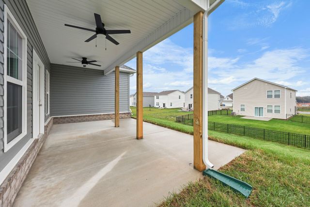 641 Woodrush Dr, Clarksville, TN 37040