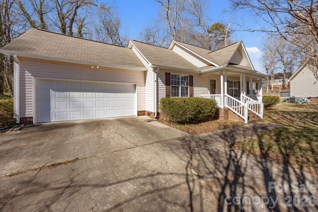 300 Chinaberry Drive, China Grove, NC 28023