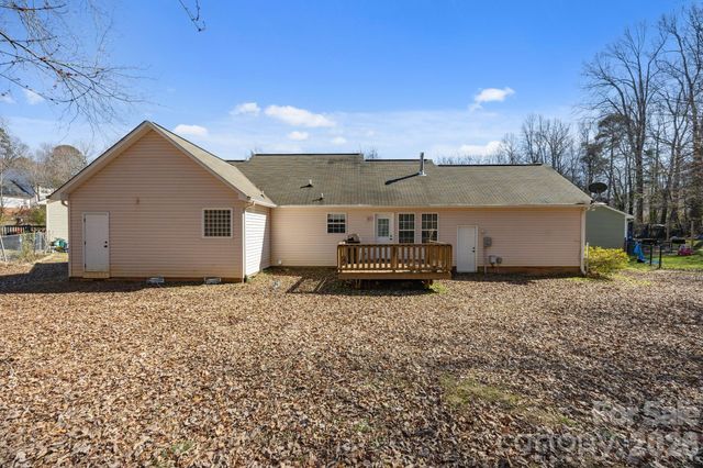 300 Chinaberry Drive, China Grove, NC 28023