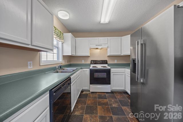 300 Chinaberry Drive, China Grove, NC 28023