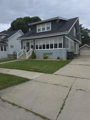 406 S PARK AVENUE, Fond Du Lac, WI 54935