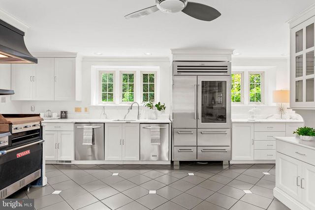 534 N ROSE LN, Haverford, PA 19041