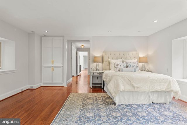 534 N ROSE LN, Haverford, PA 19041