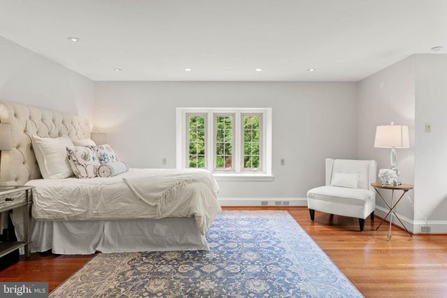 534 N ROSE LN, Haverford, PA 19041