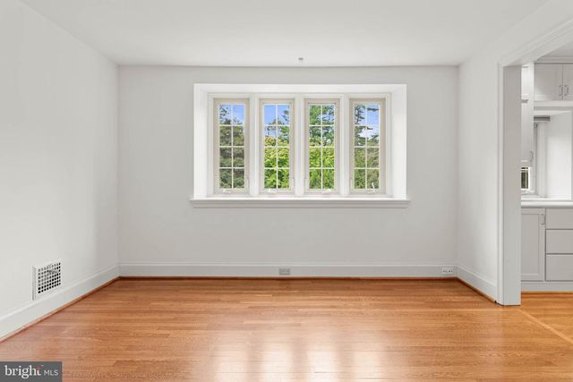 534 N ROSE LN, Haverford, PA 19041