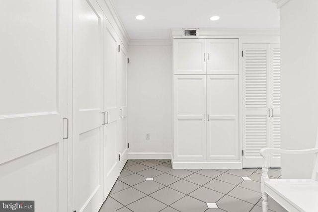534 N ROSE LN, Haverford, PA 19041