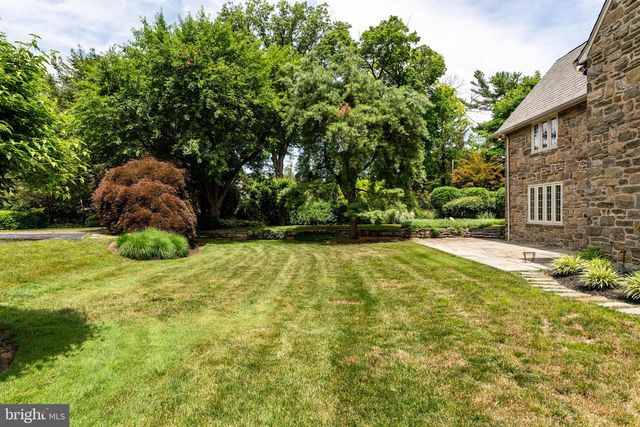 534 N ROSE LN, Haverford, PA 19041