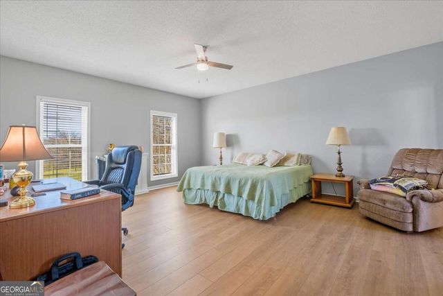 668 Pendley Road SE, Calhoun, GA 30701