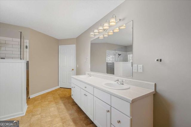 668 Pendley Road SE, Calhoun, GA 30701