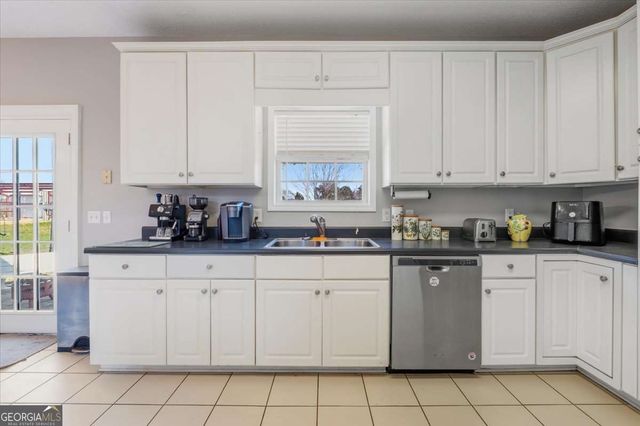 668 Pendley Road SE, Calhoun, GA 30701