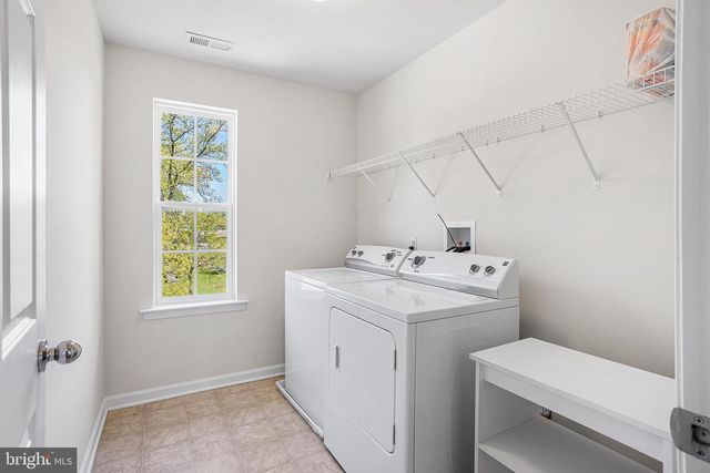 409 PIGOTT DR, Florence, NJ 08518