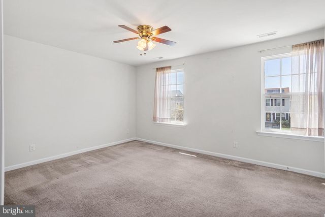 409 PIGOTT DR, Florence, NJ 08518