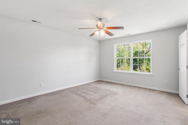 409 PIGOTT DR, Florence, NJ 08518