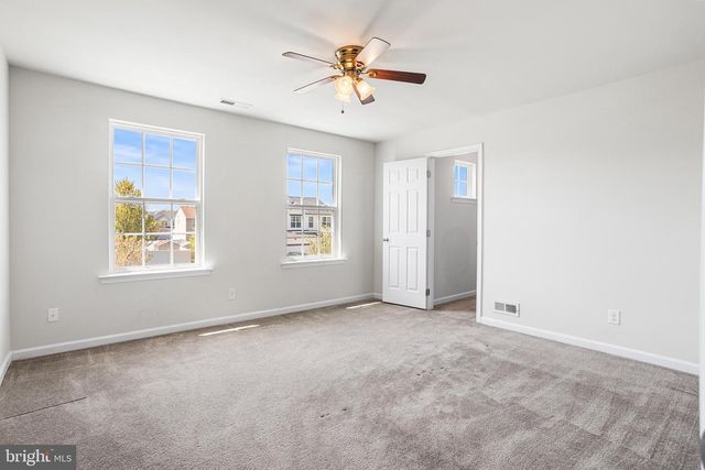 409 PIGOTT DR, Florence, NJ 08518