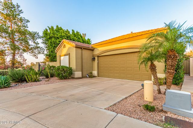 3341 E FREMONT Road, Phoenix, AZ 85042